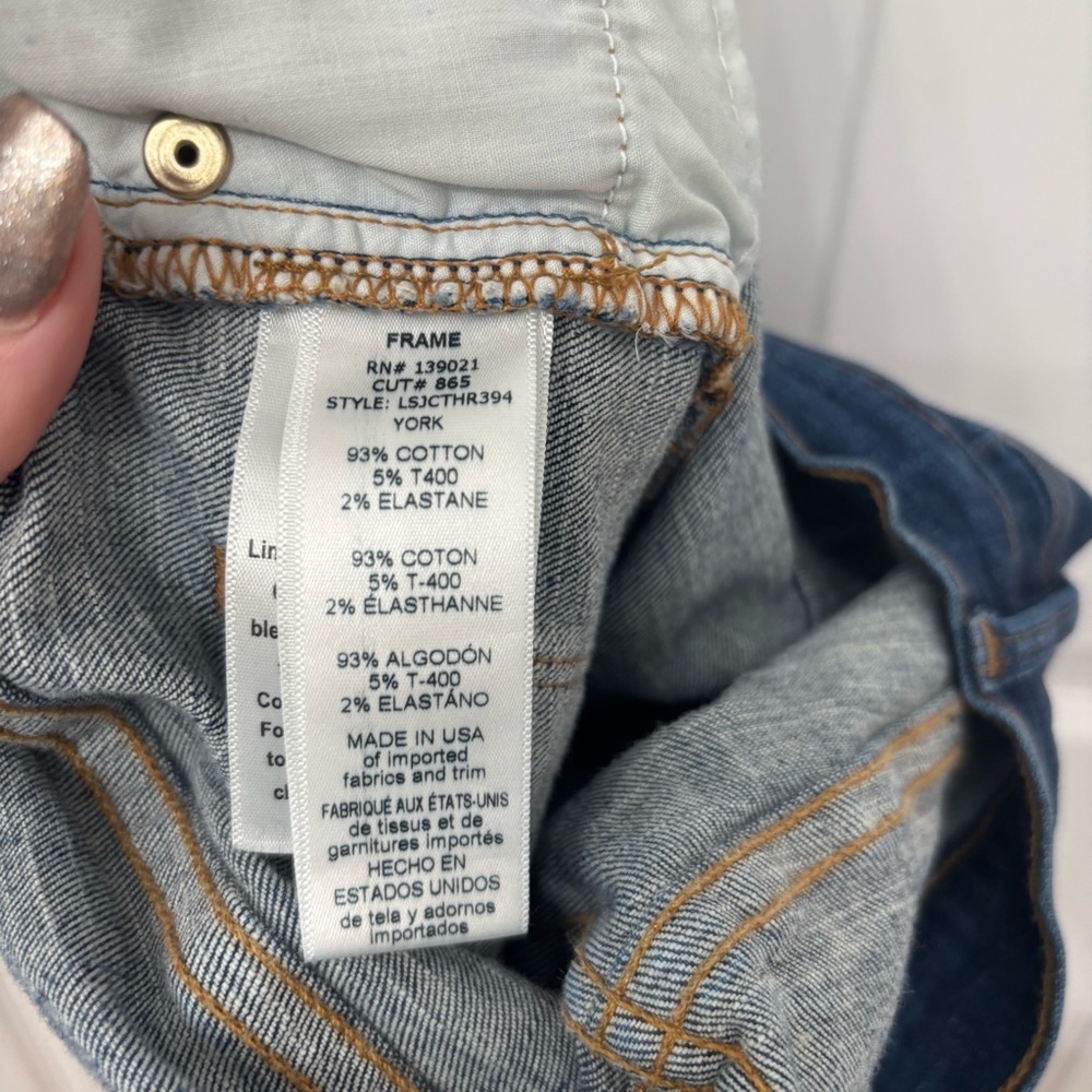 Dark Wash Skinny Crop Jeans | FRAME Size 29 - Picture 7 of 12